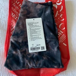 Lululemon Unlimit Diamond Dye Keyhole Leggings